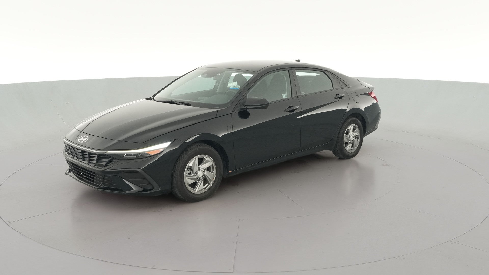 2025 Hyundai Elantra vehicle photo