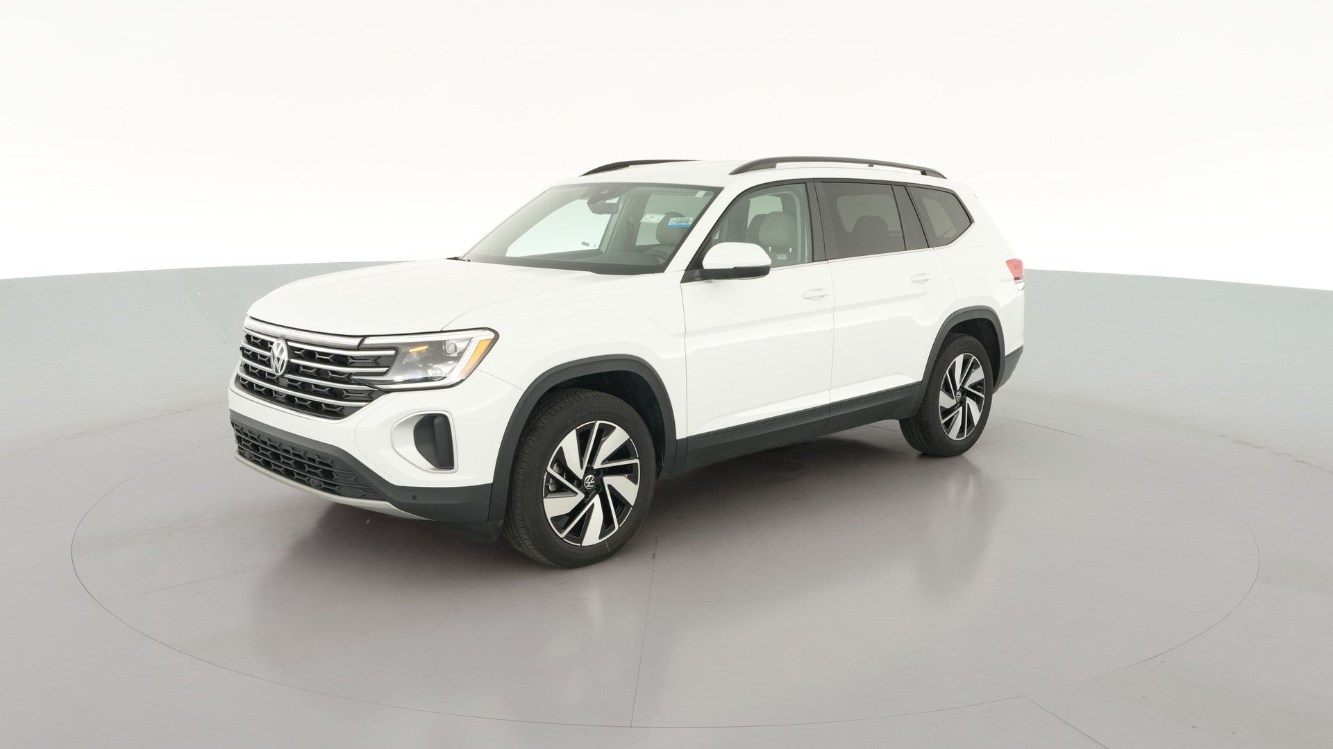 2025 Volkswagen Atlas vehicle photo