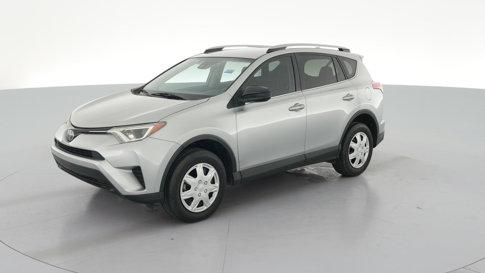 2018 Toyota RAV4 vehicle photo