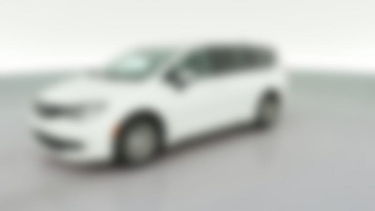 2023 Chrysler Voyager vehicle photo