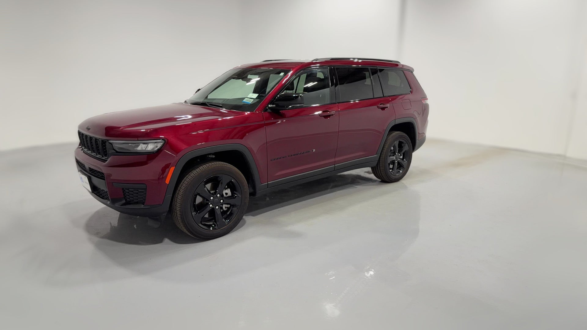 2025 Jeep Grand Cherokee L vehicle photo