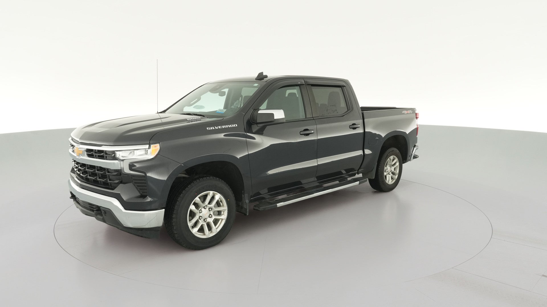 2023 Chevrolet Silverado 1500 Crew Cab vehicle photo