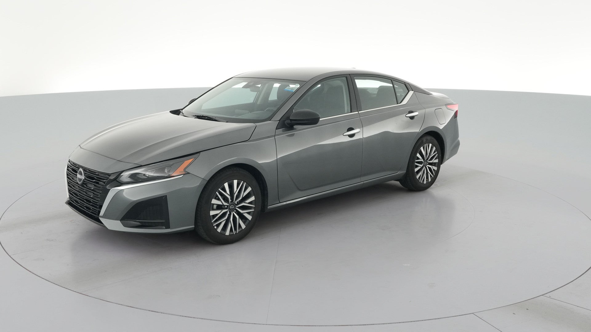2025 Nissan Altima vehicle photo