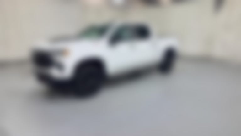 2025 Chevrolet Silverado 1500 Crew Cab vehicle photo