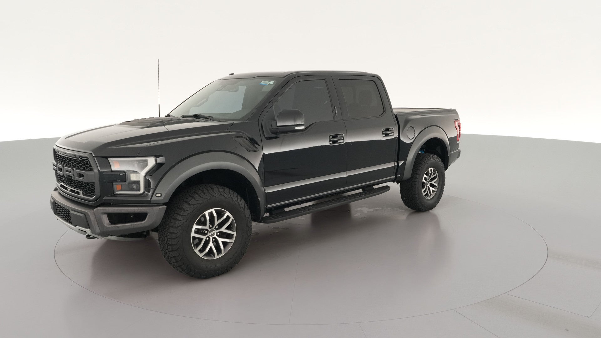 2017 Ford F150 SuperCrew Cab vehicle photo