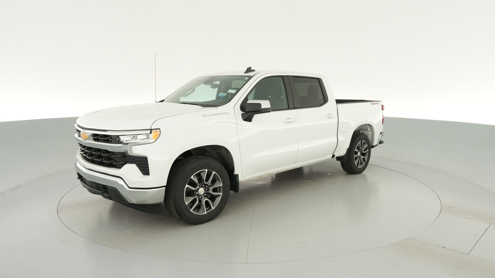 2024 Chevrolet Silverado 1500 Crew Cab vehicle photo