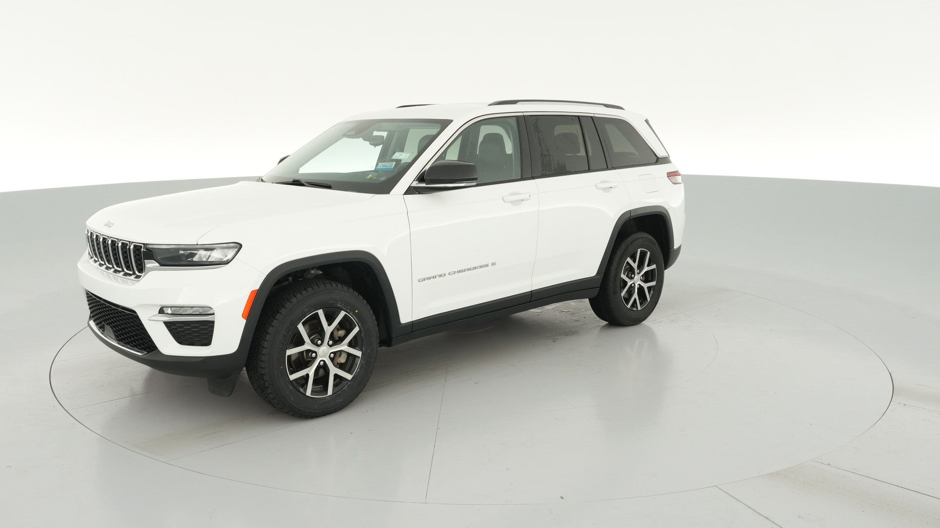 2023 Jeep Grand Cherokee vehicle photo