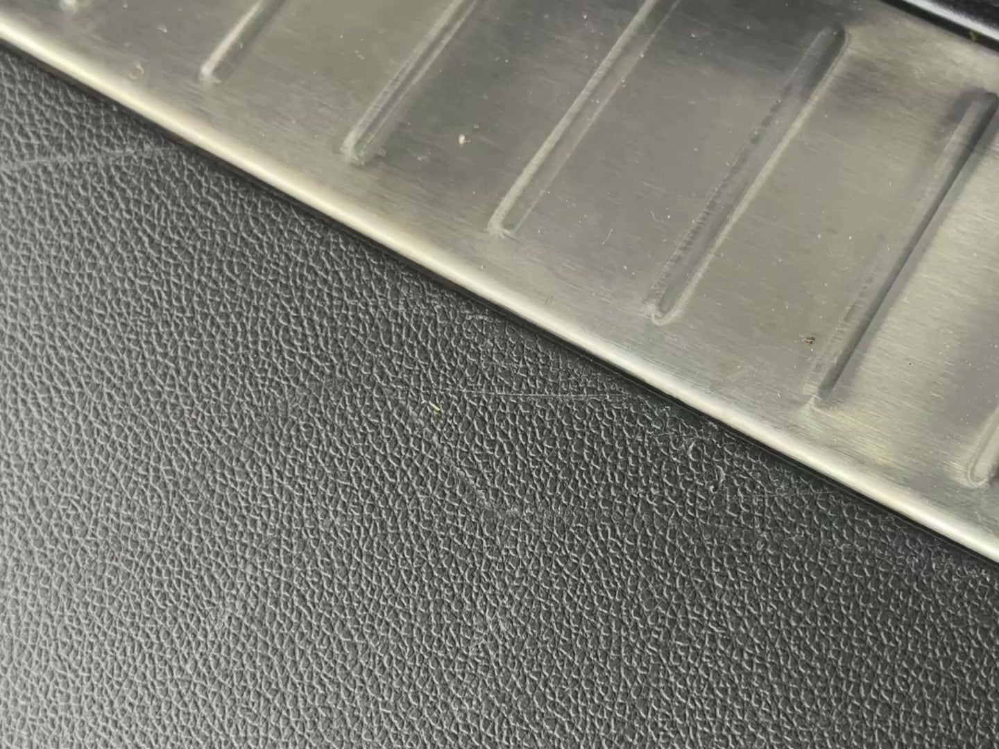 2021 GMC Yukon AT4 - Photo 24