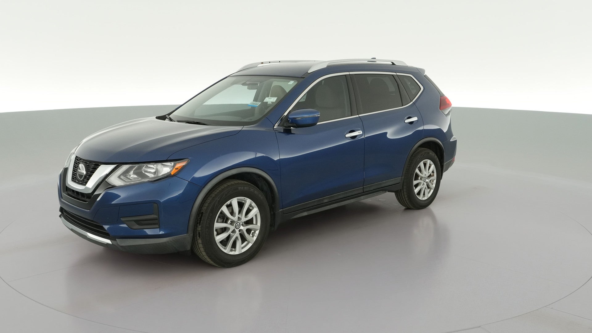 2018 Nissan Rogue vehicle photo