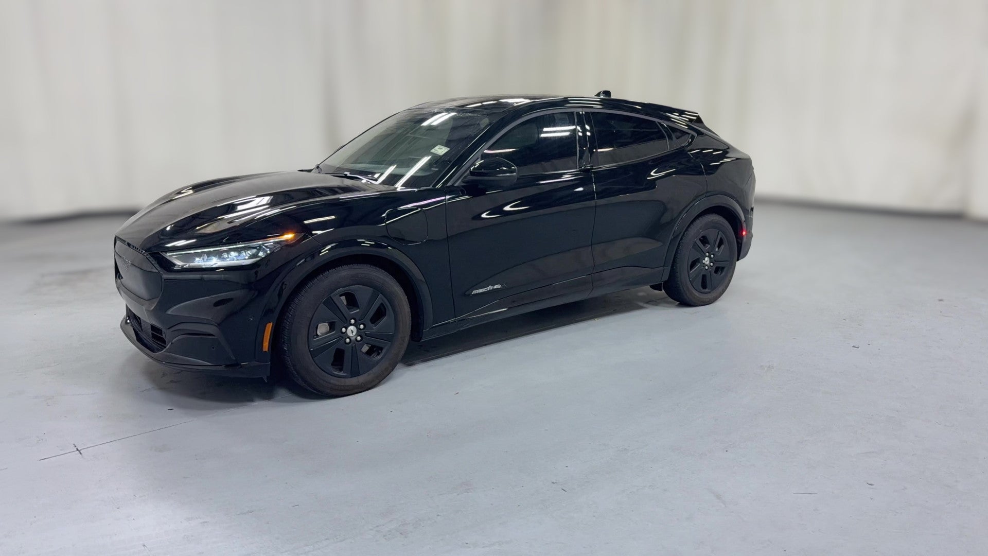 2023 Ford Mustang MACH-E vehicle photo