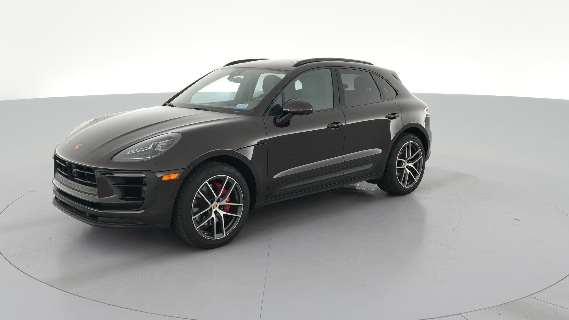 2022 Porsche Macan vehicle photo