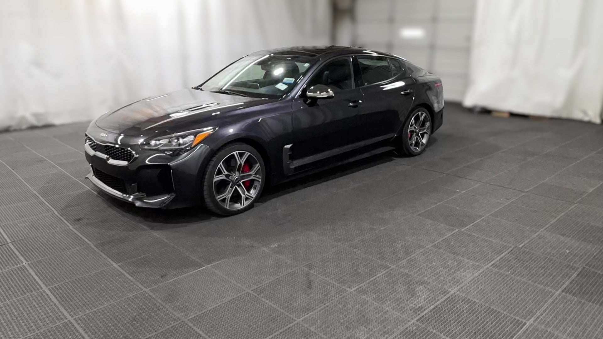 2020 Kia Stinger vehicle photo