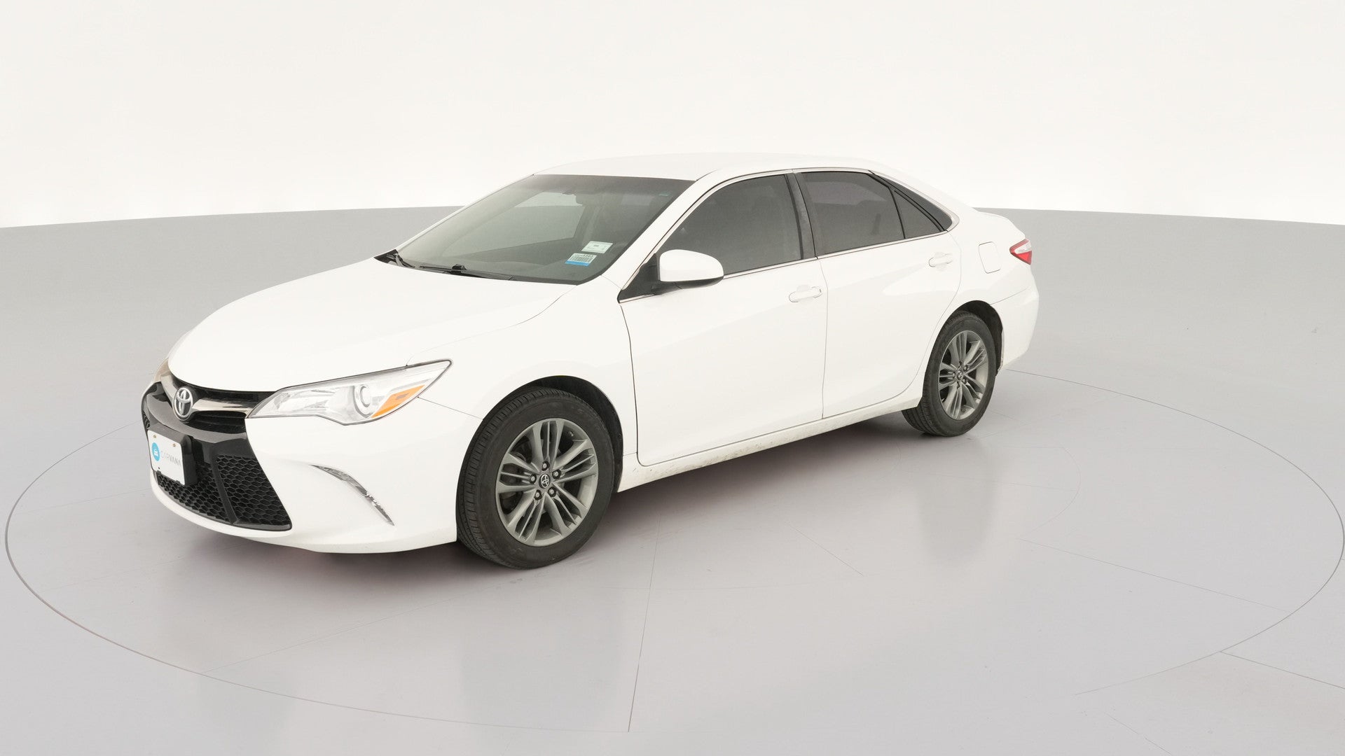 2017 Toyota Camry vehicle photo