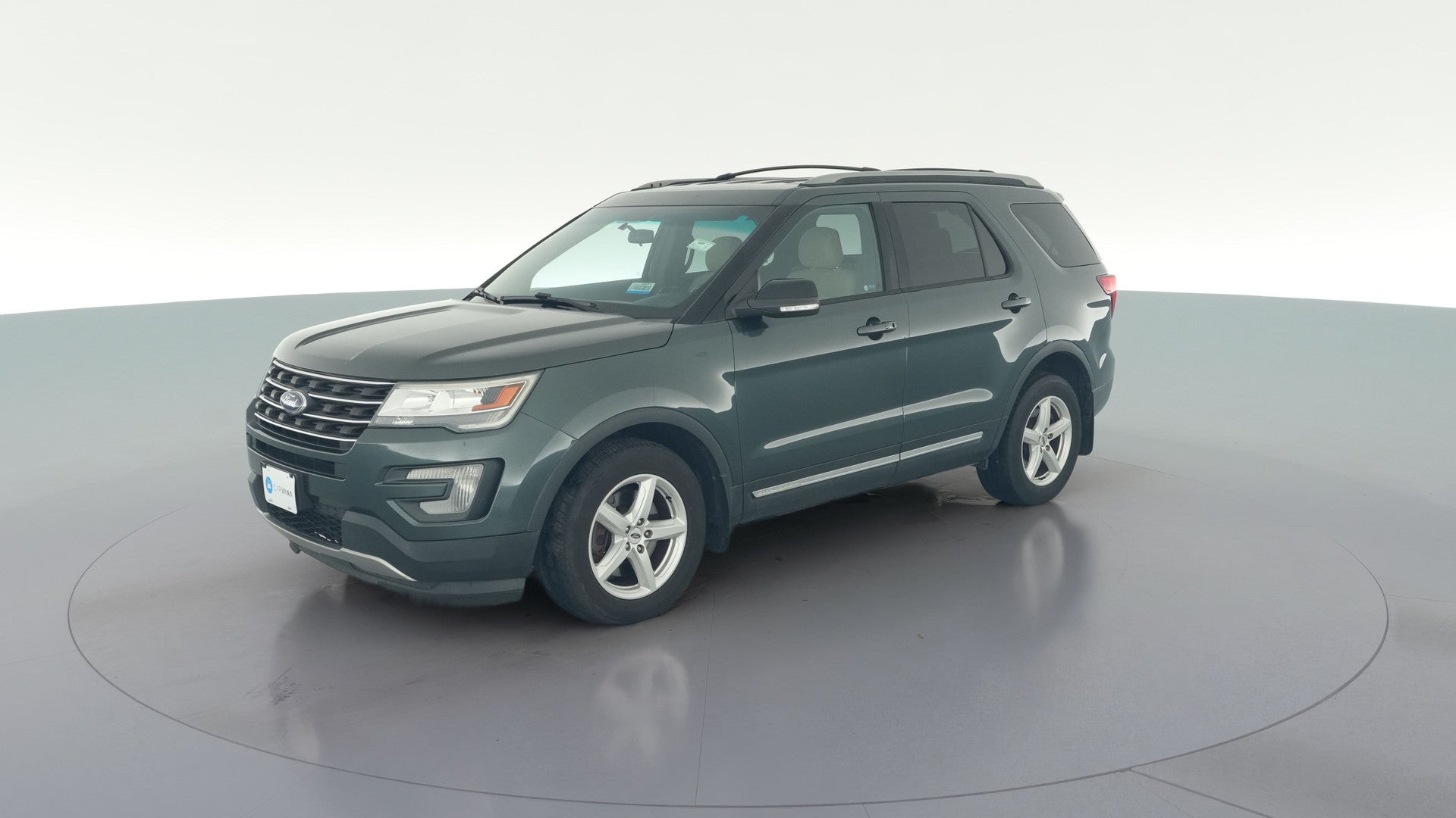 2016 Ford Explorer vehicle photo