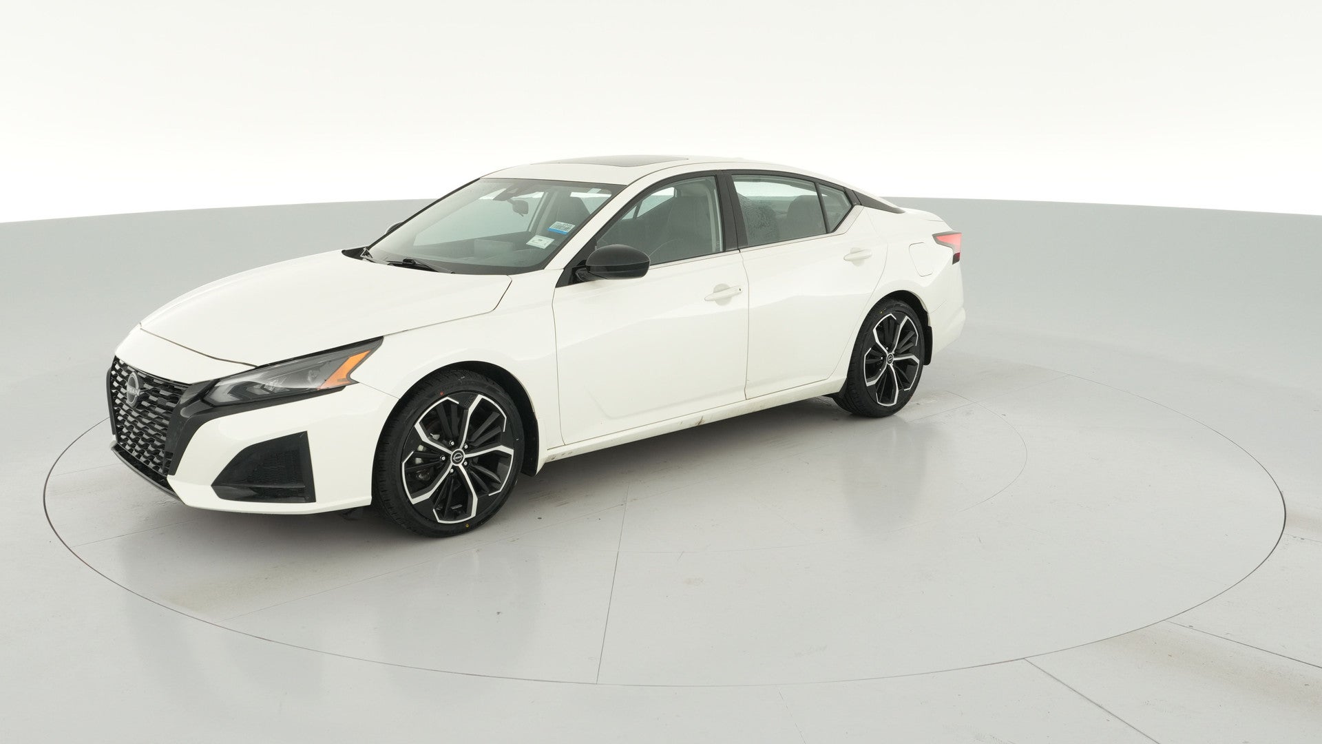 2025 Nissan Altima vehicle photo