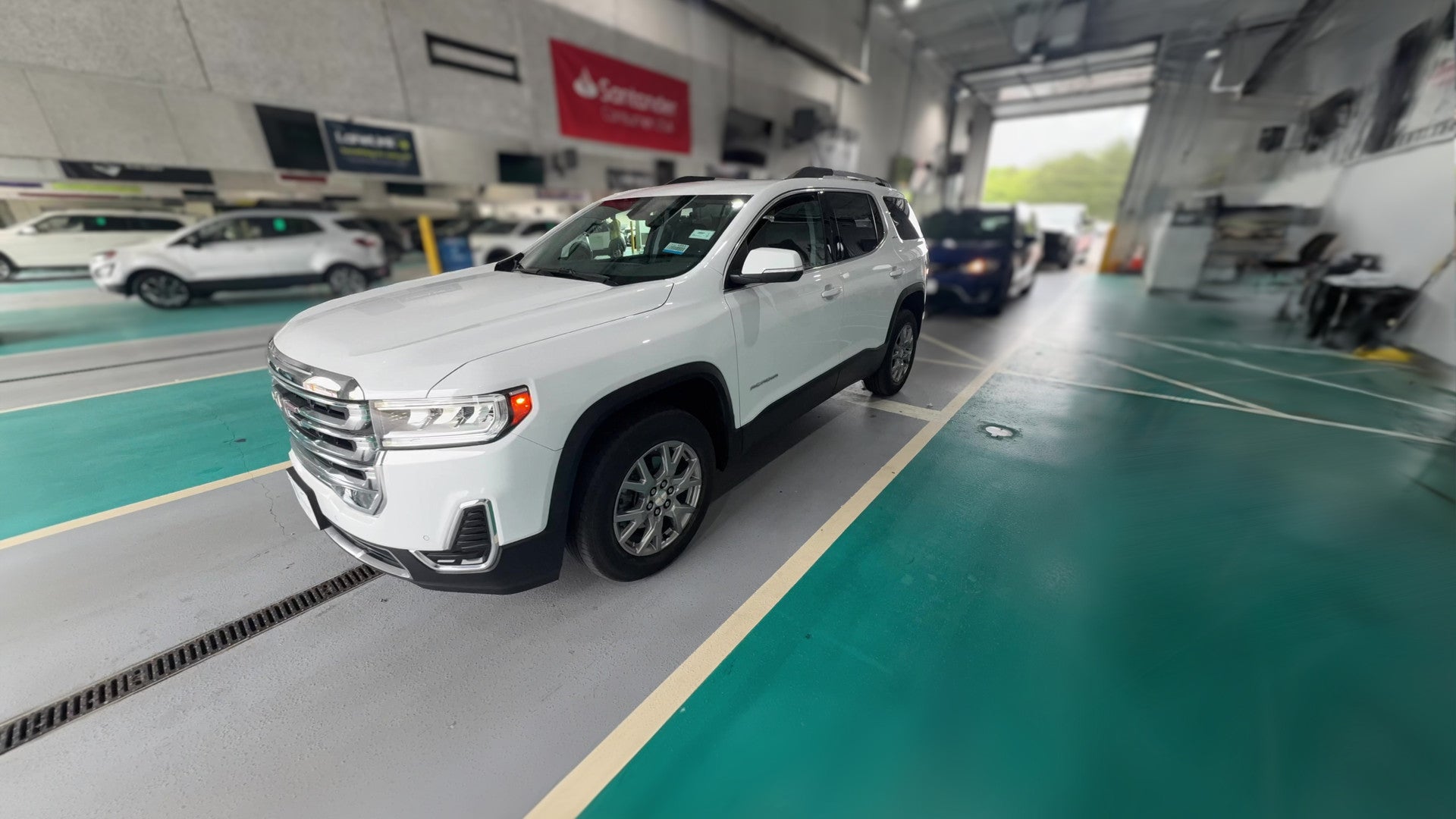 2023 GMC Acadia vehicle photo
