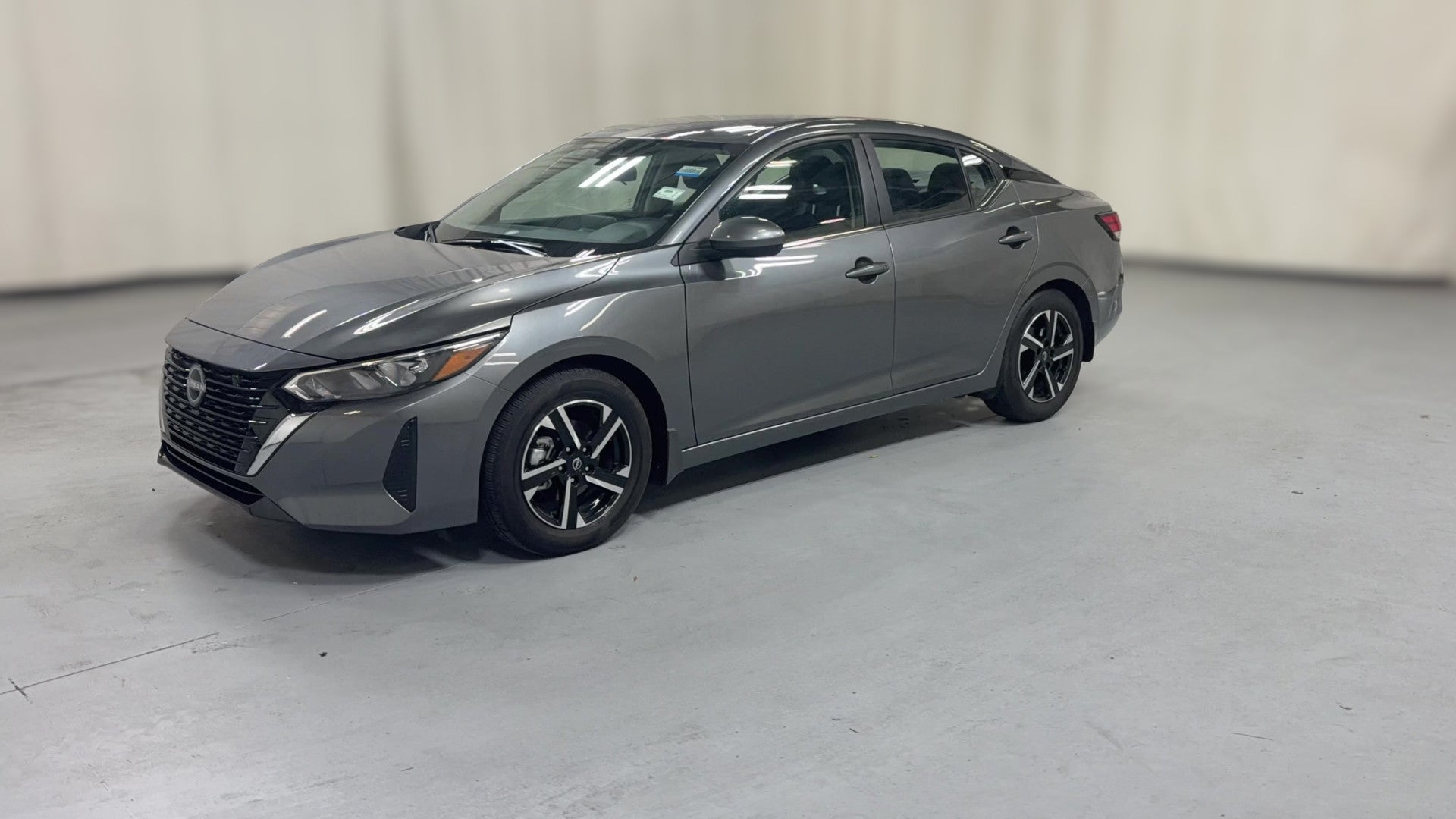 2025 Nissan Sentra vehicle photo