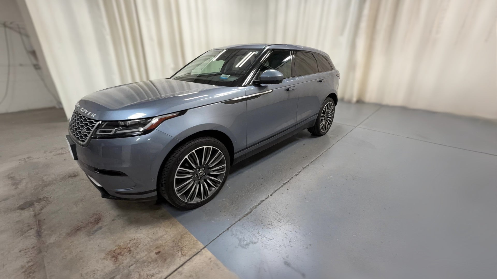 2019 Land Rover Range Rover Velar vehicle photo