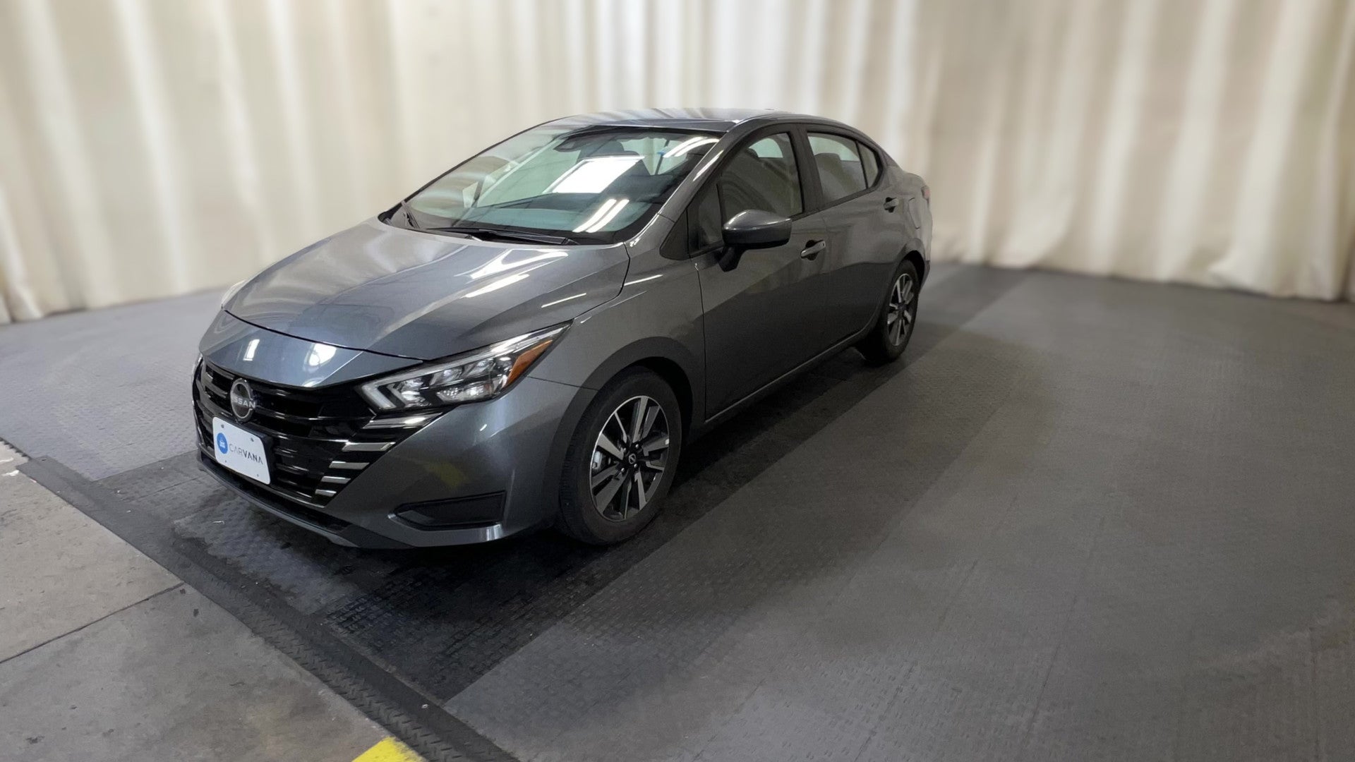 2025 Nissan Versa vehicle photo