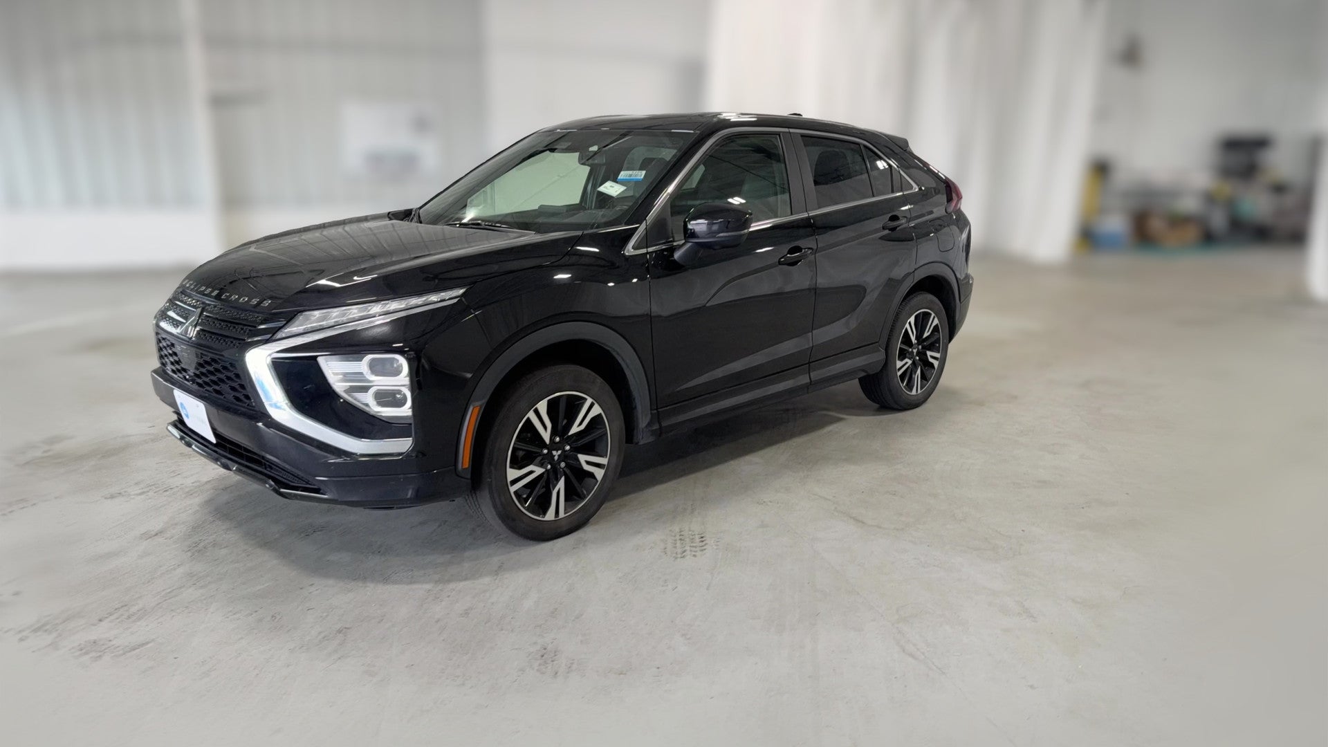 2023 Mitsubishi Eclipse Cross vehicle photo