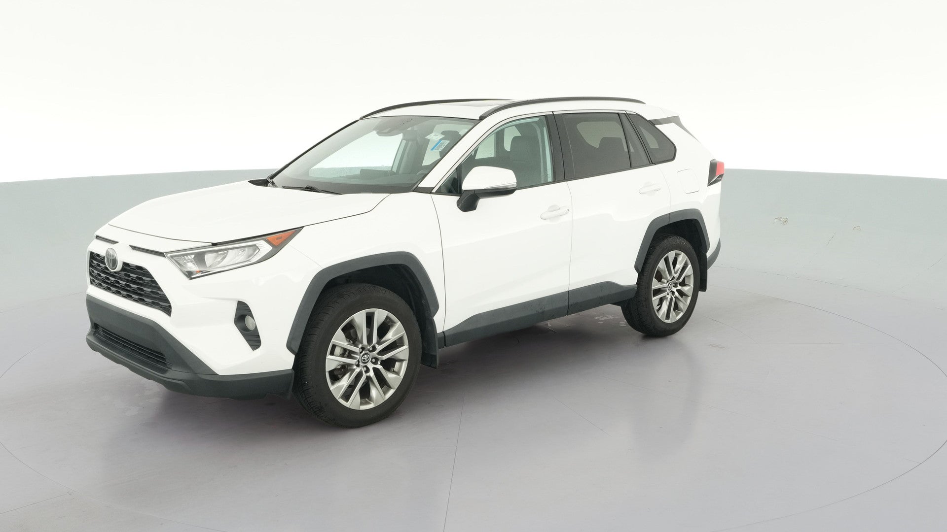 2019 Toyota RAV4 vehicle photo