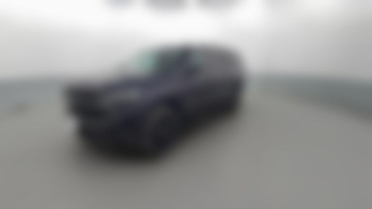 2022 Chevrolet Suburban vehicle photo