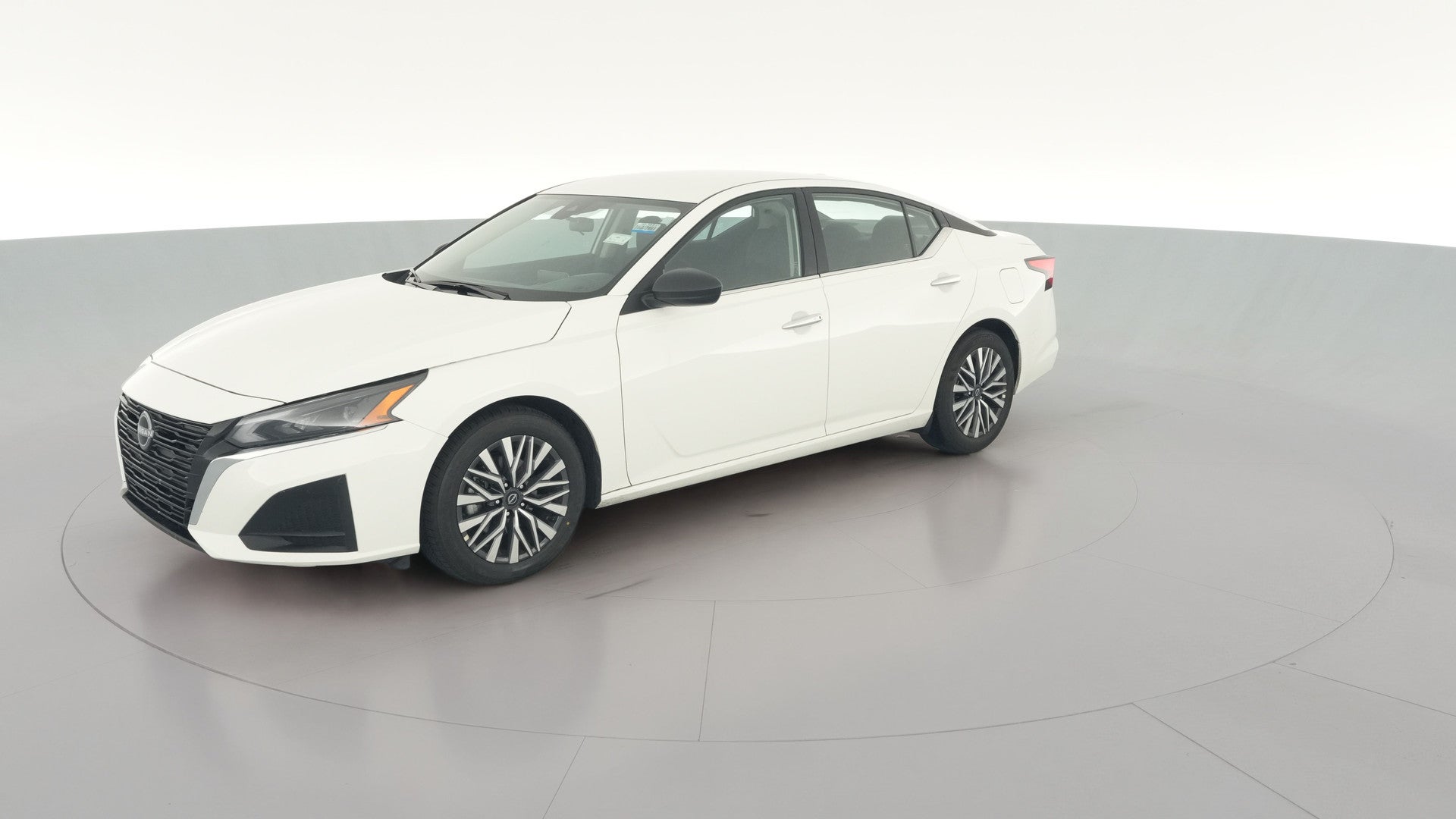 2025 Nissan Altima vehicle photo