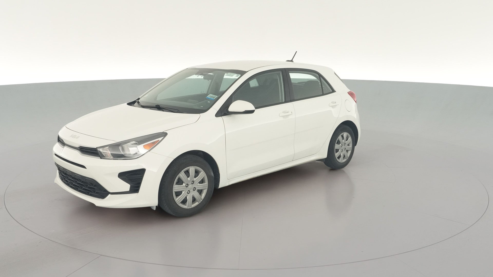 2022 Kia Rio vehicle photo