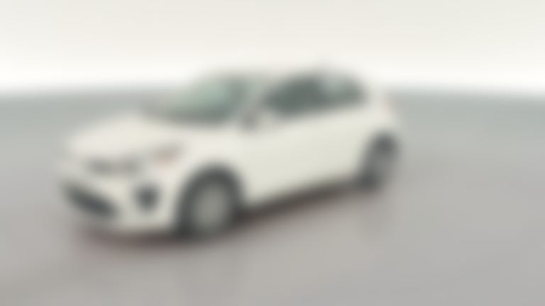 2022 Kia Rio vehicle photo