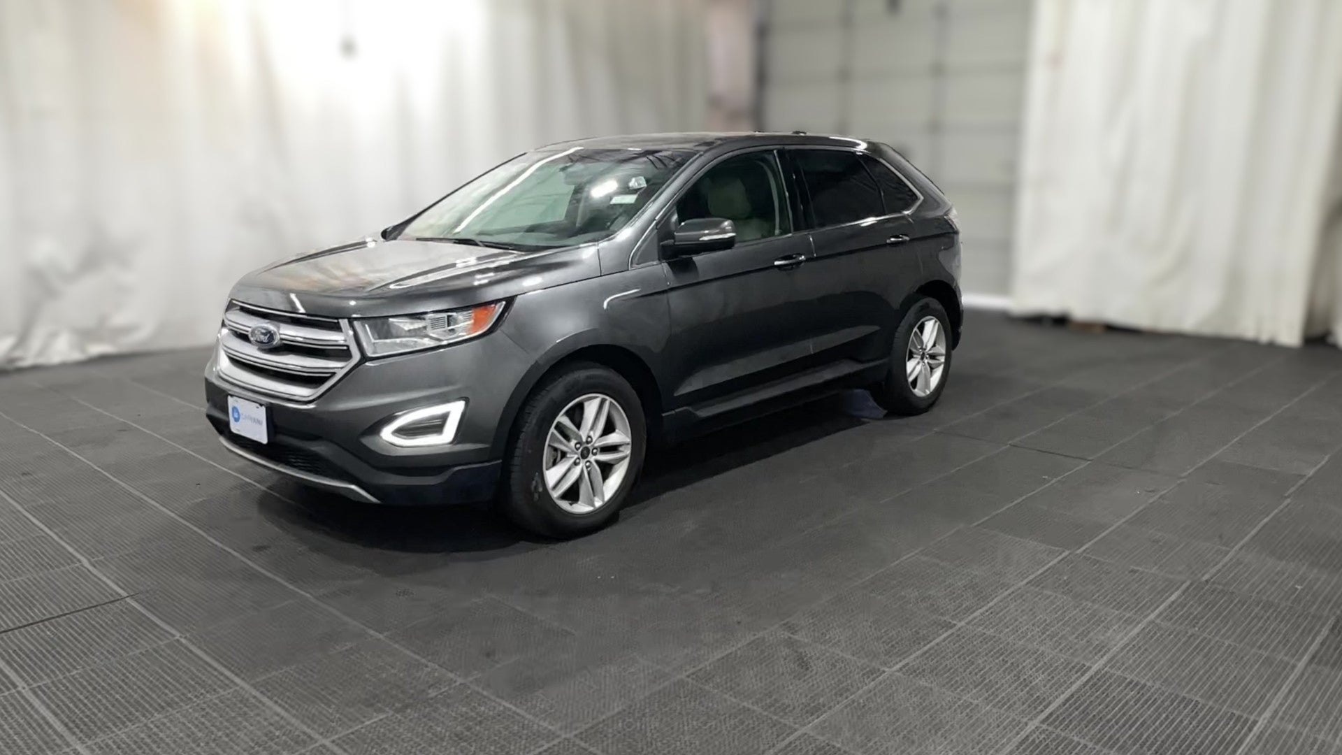 2017 Ford Edge vehicle photo