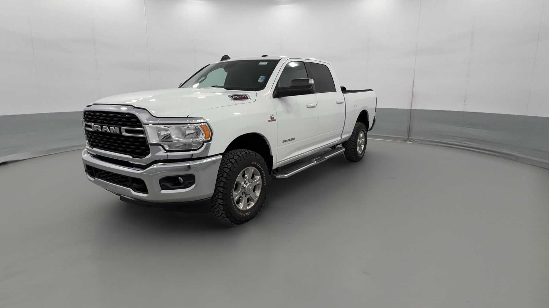2022 Ram 2500 Crew Cab vehicle photo