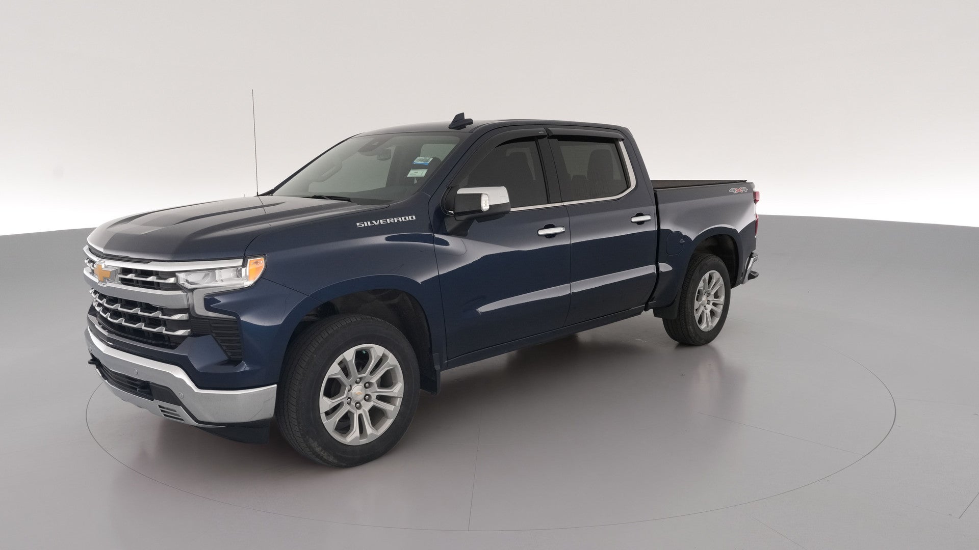 2023 Chevrolet Silverado 1500 Crew Cab vehicle photo