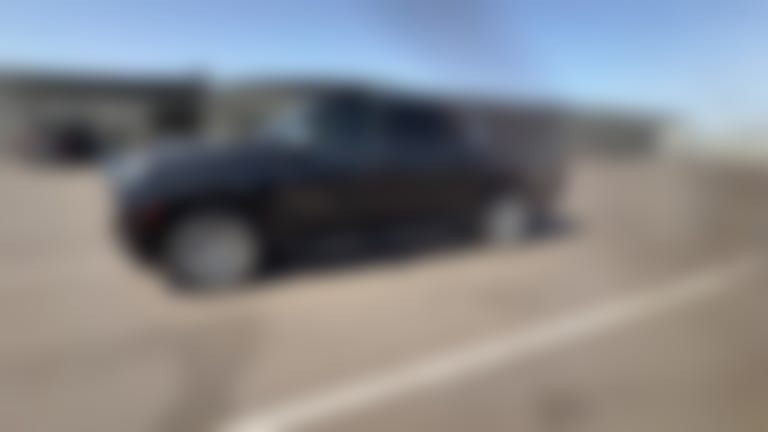 2022 Chevrolet Suburban vehicle photo