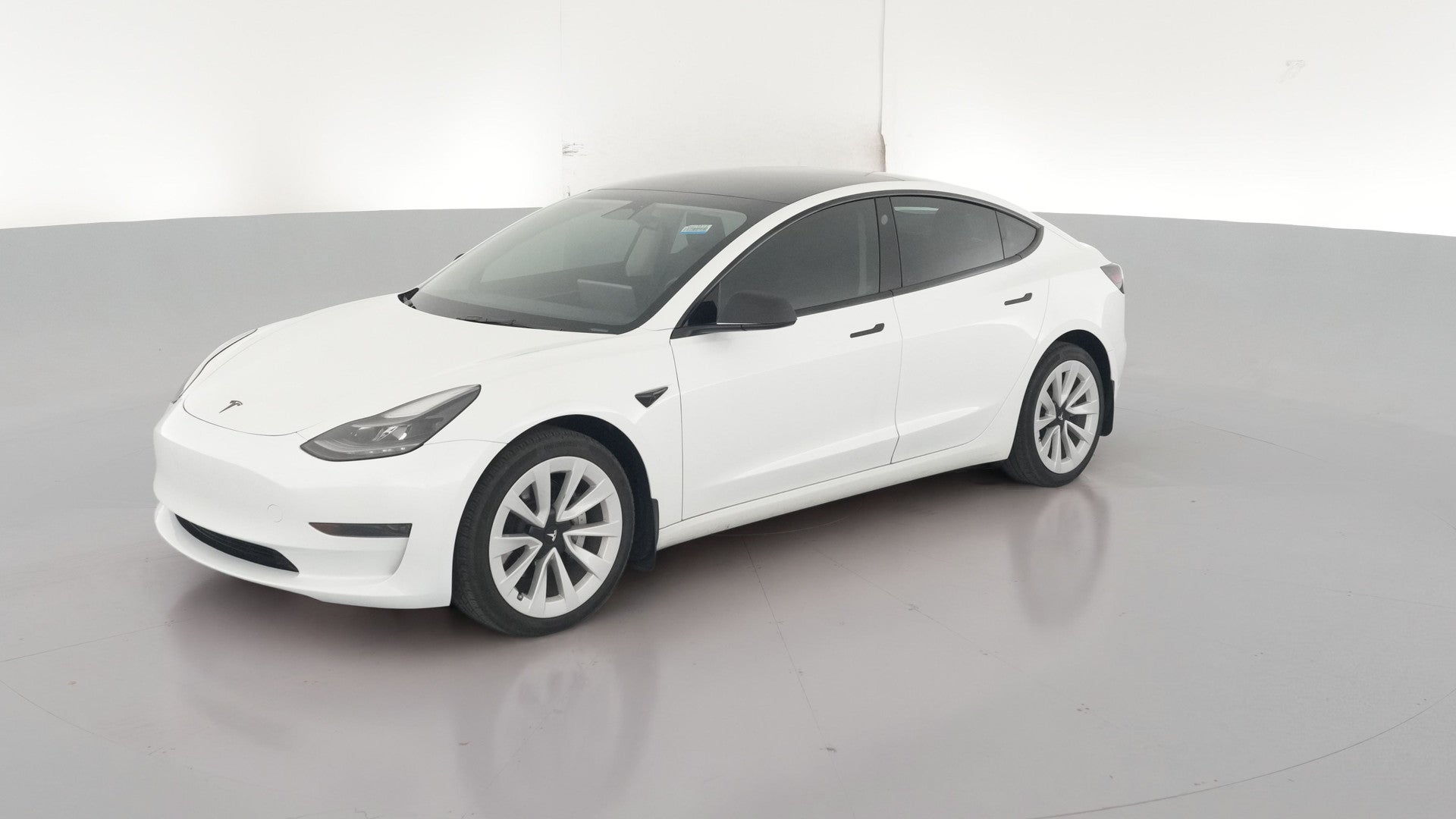 2023 Tesla Model 3 vehicle photo