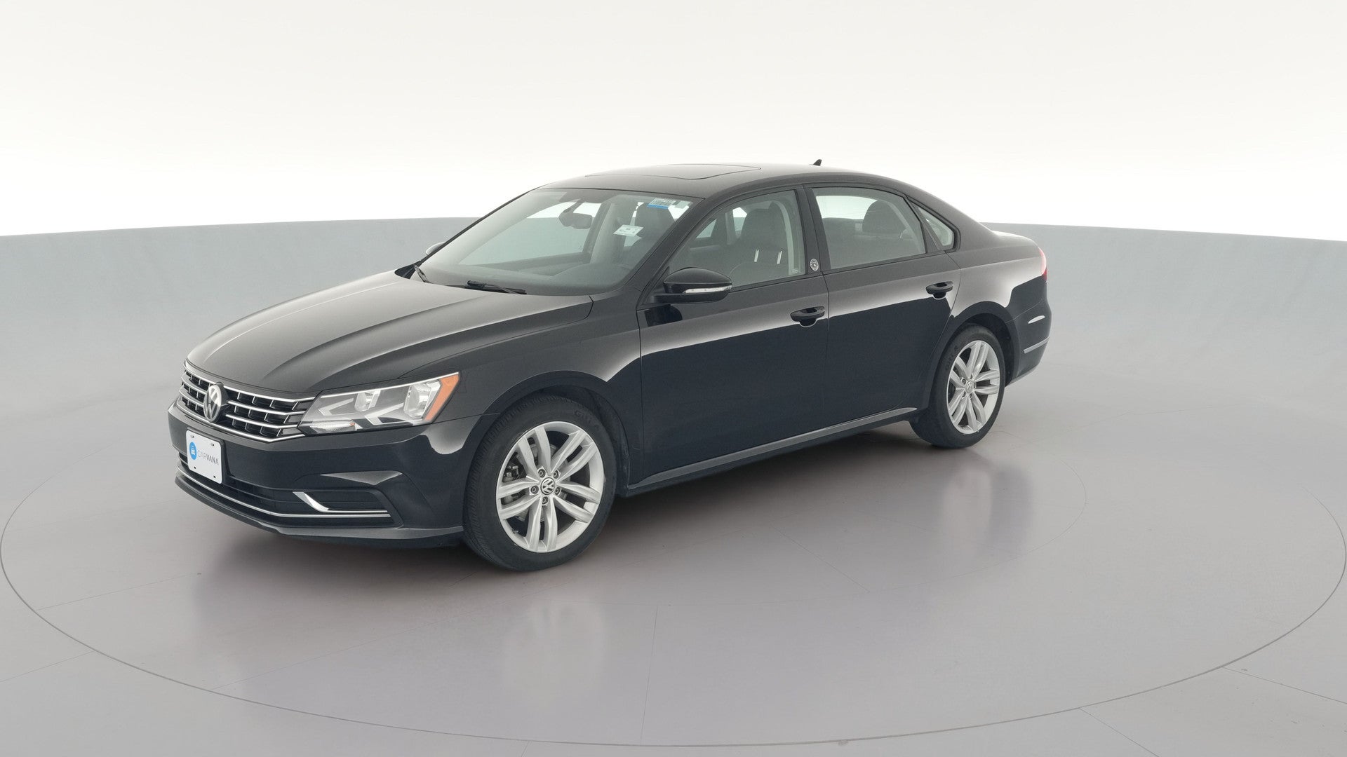 2019 Volkswagen Passat vehicle photo
