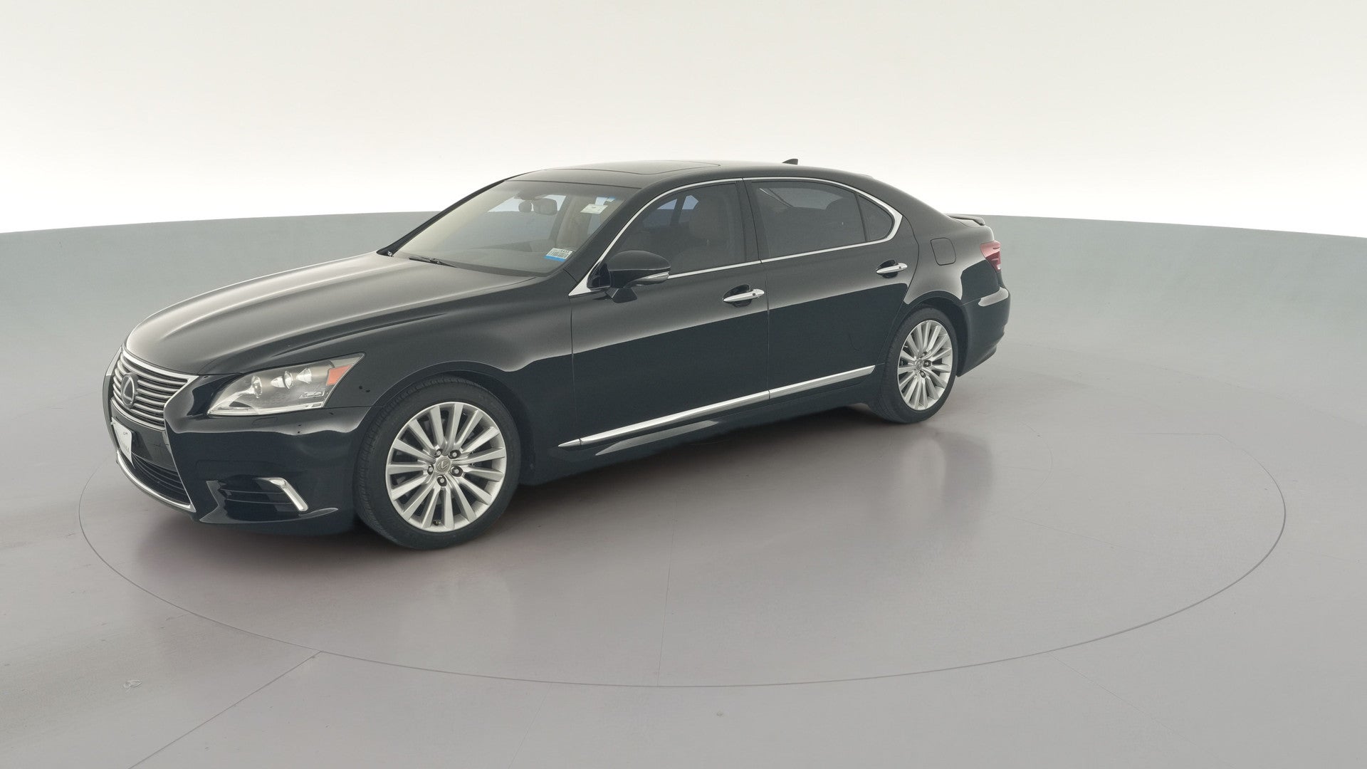 2014 Lexus LS vehicle photo