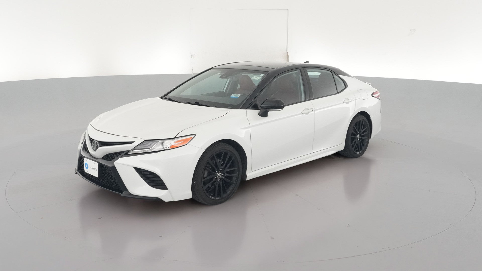 2019 Toyota Camry vehicle photo