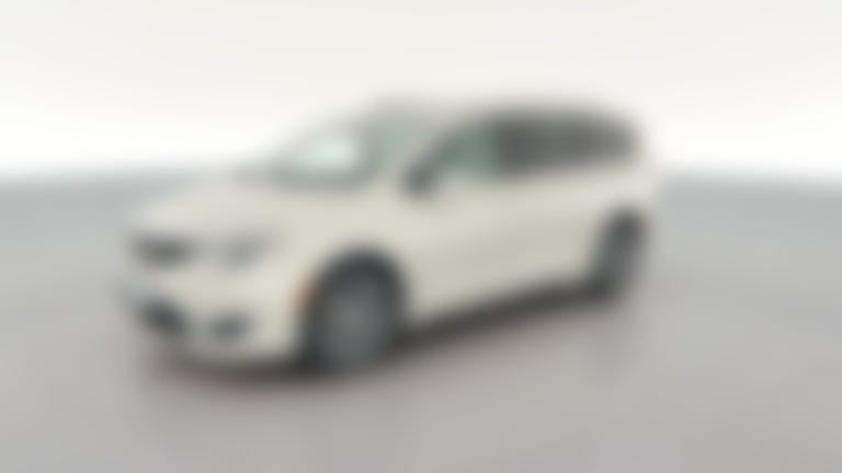 2017 Chrysler Pacifica vehicle photo