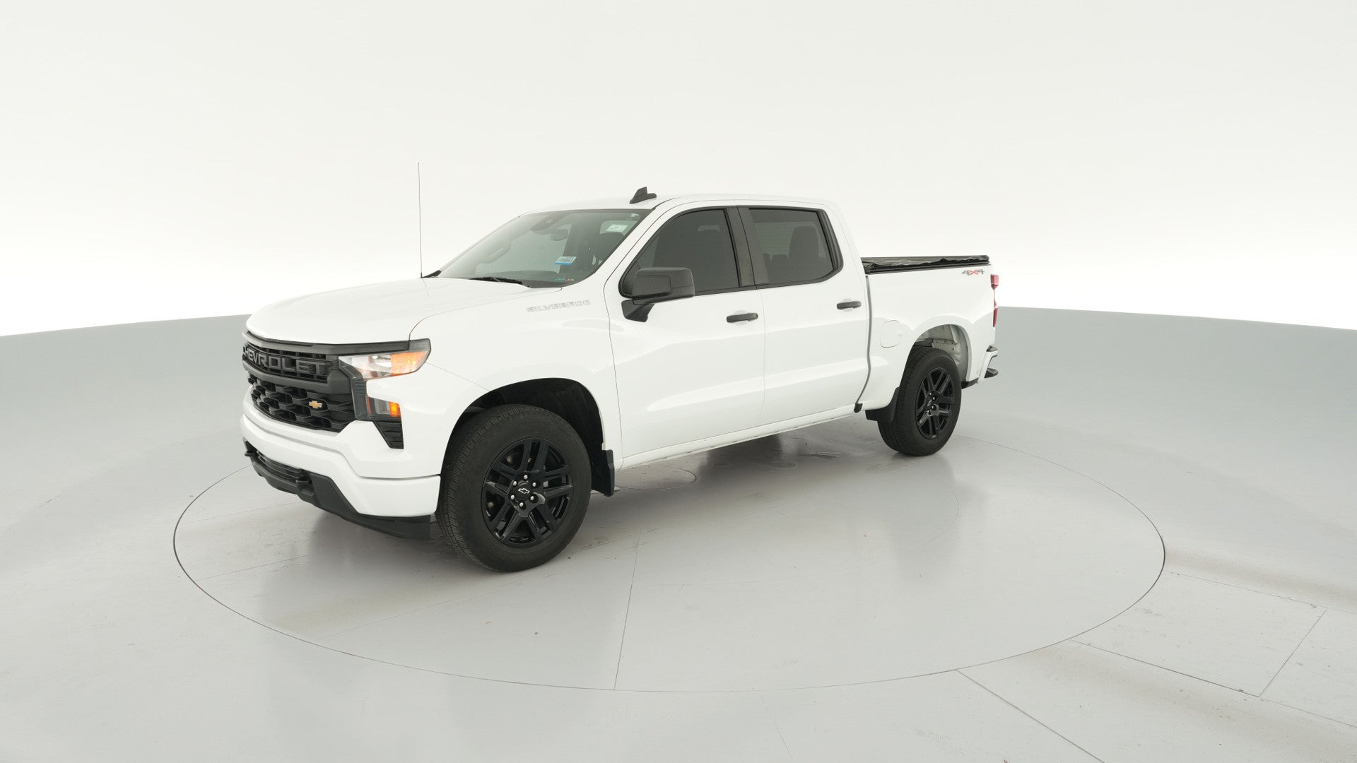 2022 Chevrolet Silverado 1500 Crew Cab vehicle photo