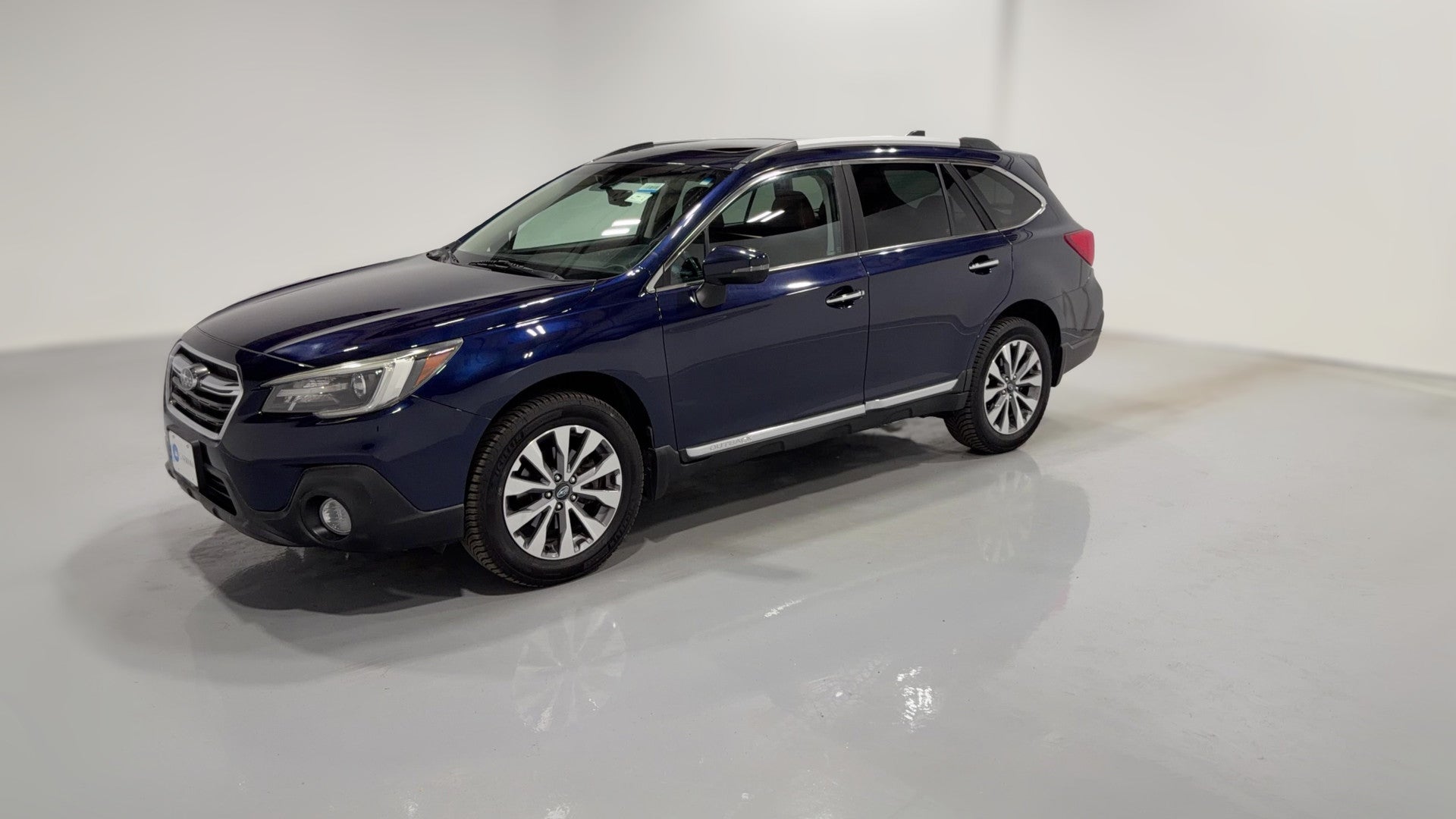 2018 Subaru Outback vehicle photo