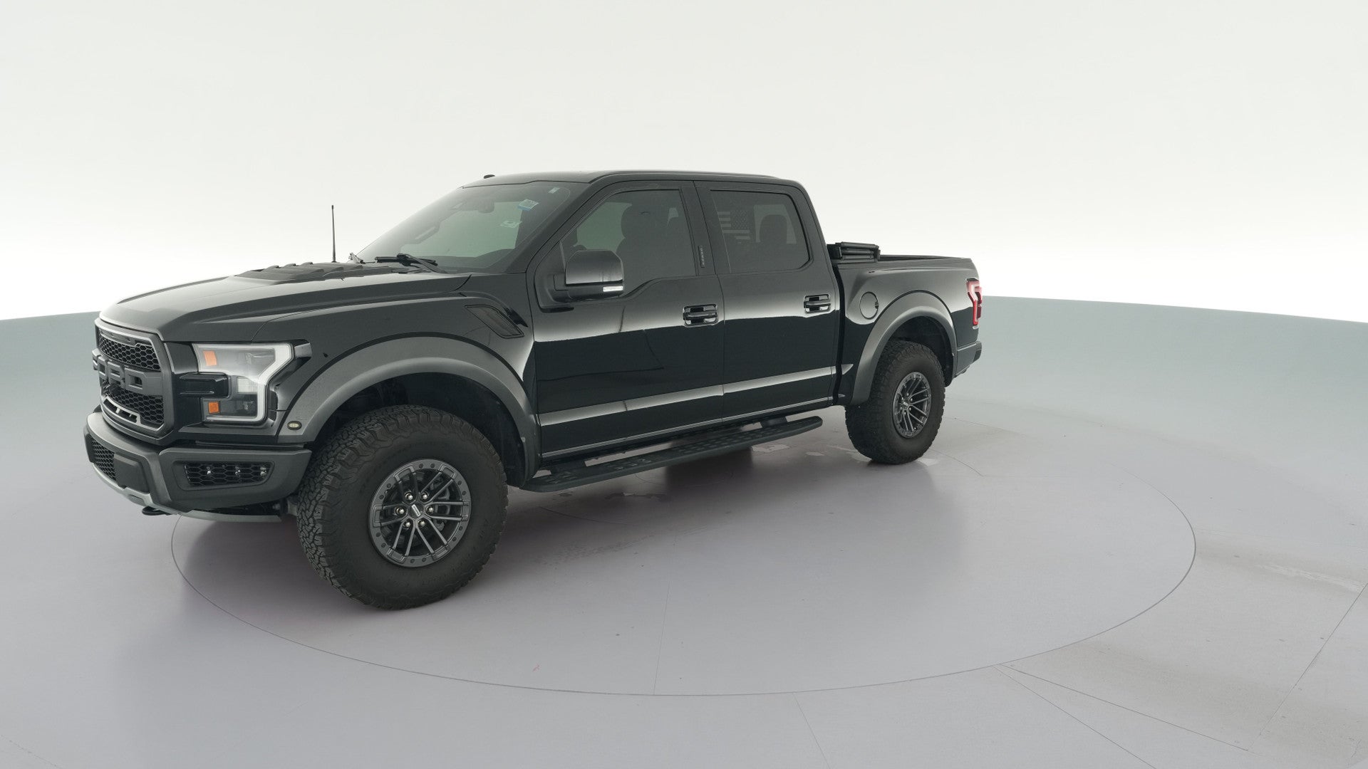 2017 Ford F150 SuperCrew Cab vehicle photo
