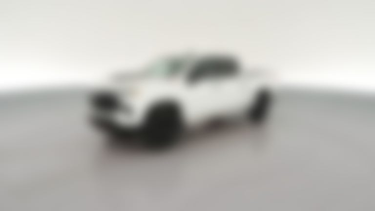2024 Chevrolet Silverado 1500 Crew Cab vehicle photo