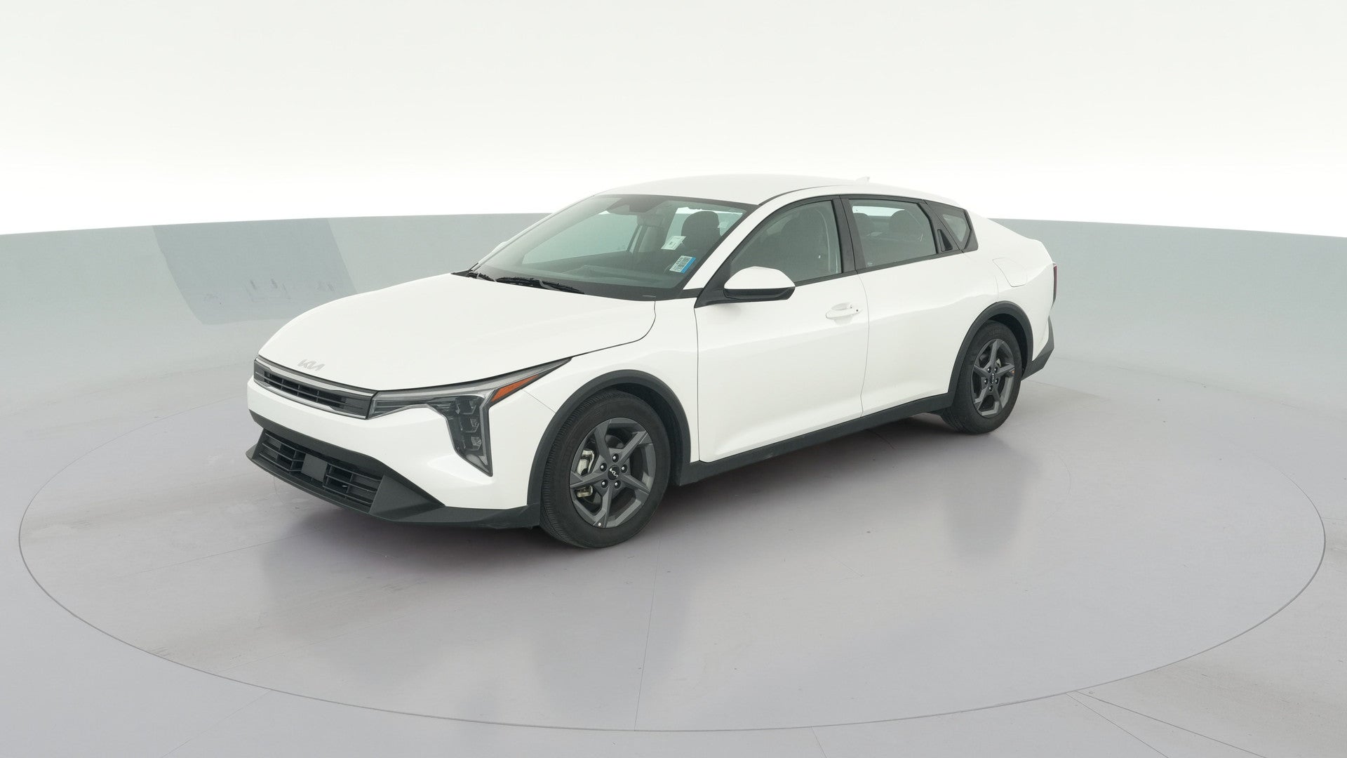 2025 Kia K4 vehicle photo