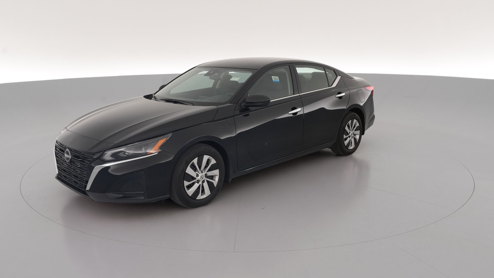 2024 Nissan Altima vehicle photo