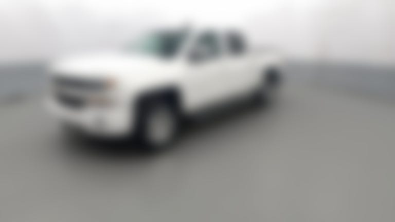 2018 Chevrolet Silverado 1500 Crew Cab vehicle photo