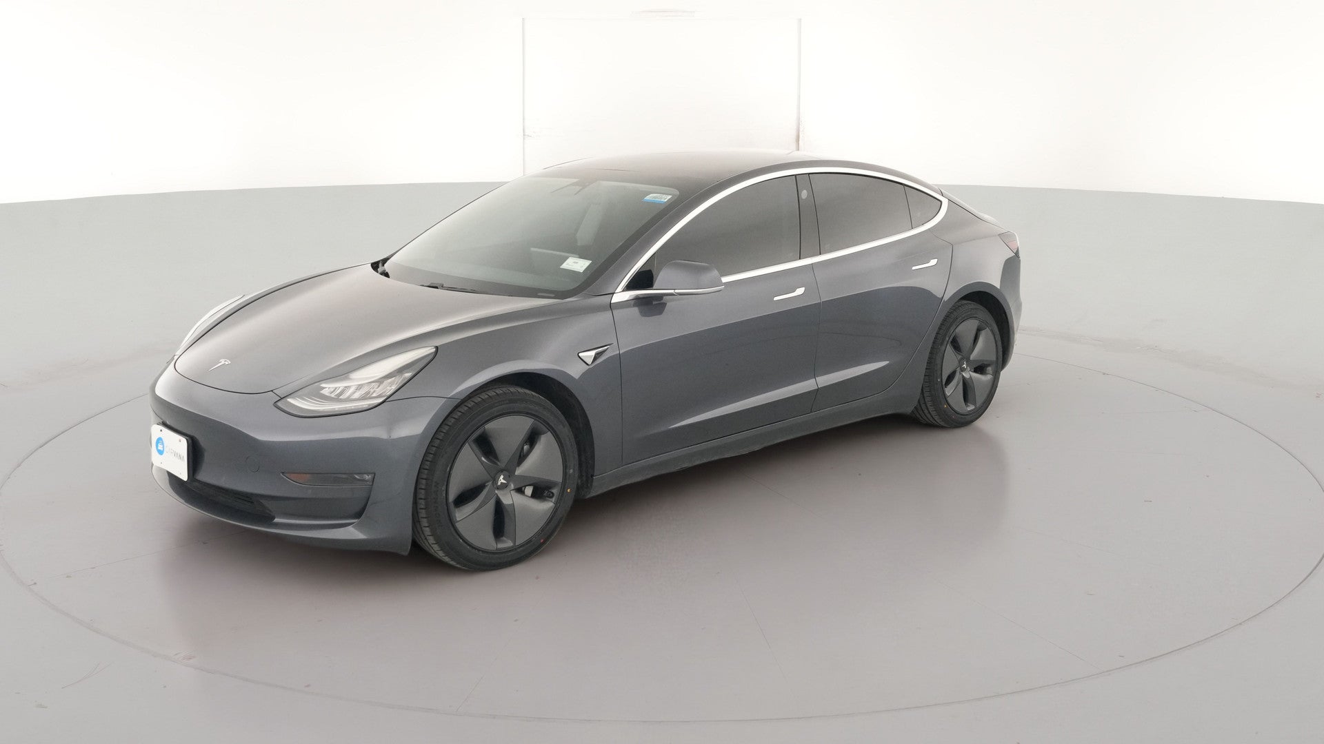 2019 Tesla Model 3 vehicle photo