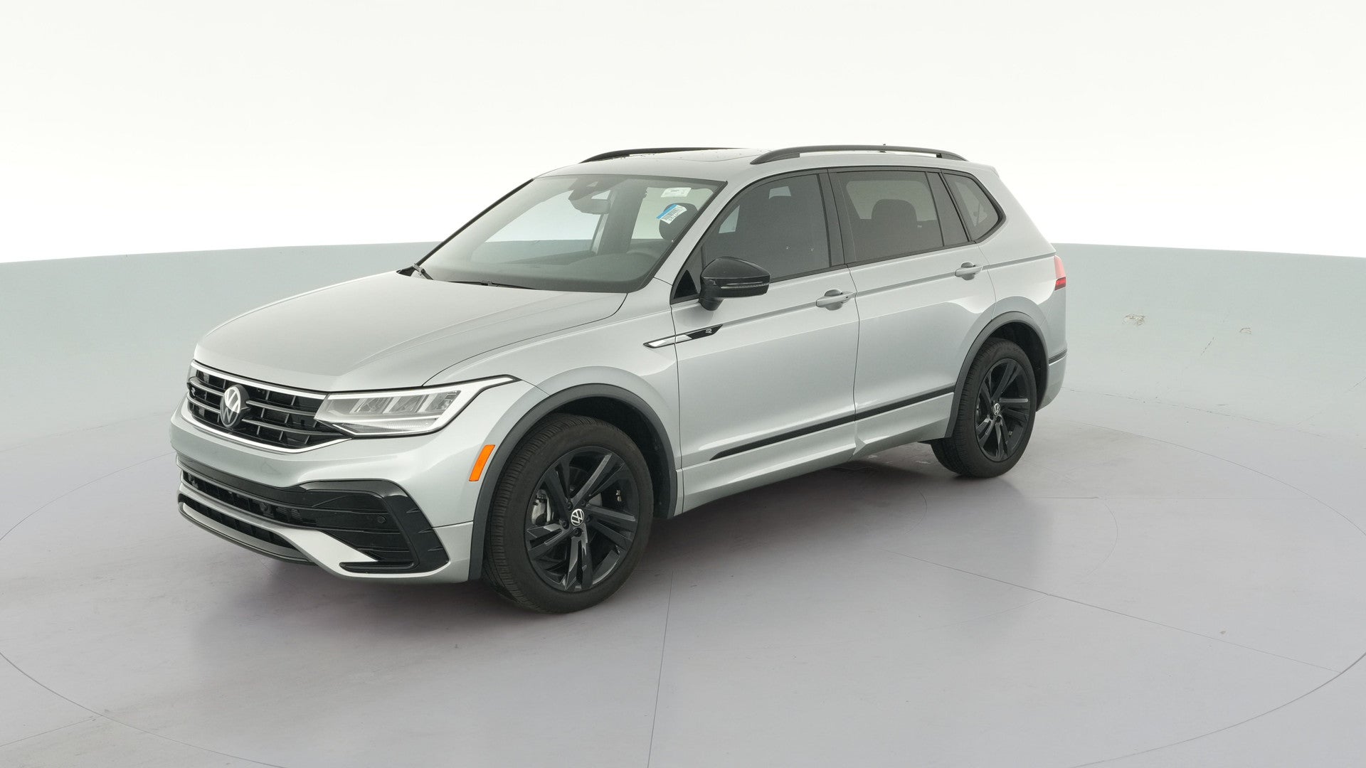2024 Volkswagen Tiguan vehicle photo