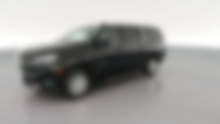 2022 Chevrolet Suburban vehicle photo