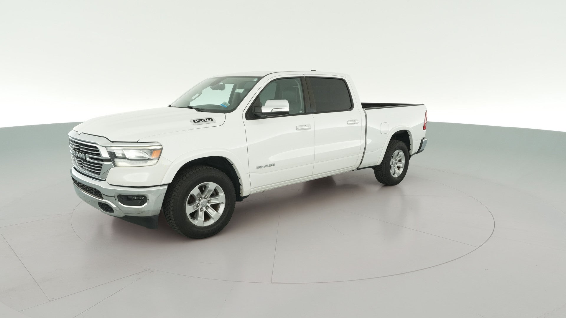 2019 Ram 1500 Crew Cab vehicle photo