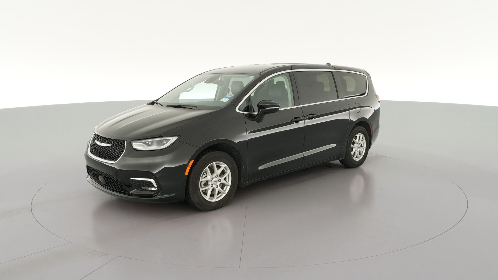 2024 Chrysler Pacifica vehicle photo